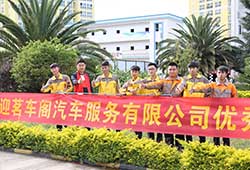此次回校的優(yōu)秀學(xué)子們