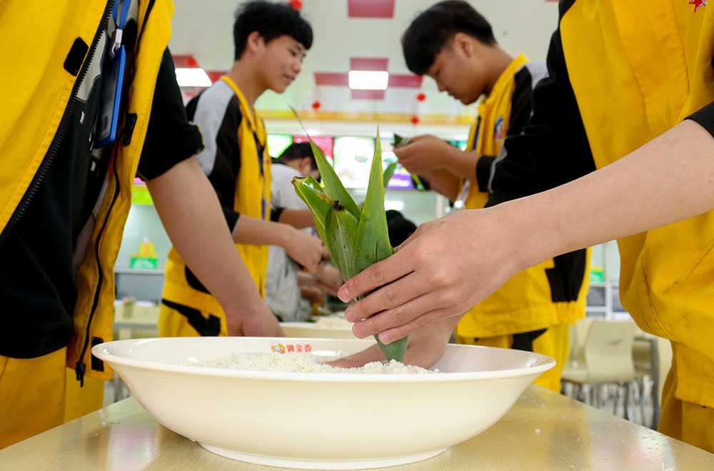 學校為學生準備了香甜的糯米