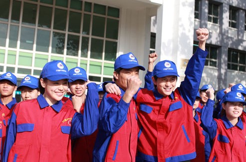 學(xué)汽修　農(nóng)民工幸福的起點(diǎn)